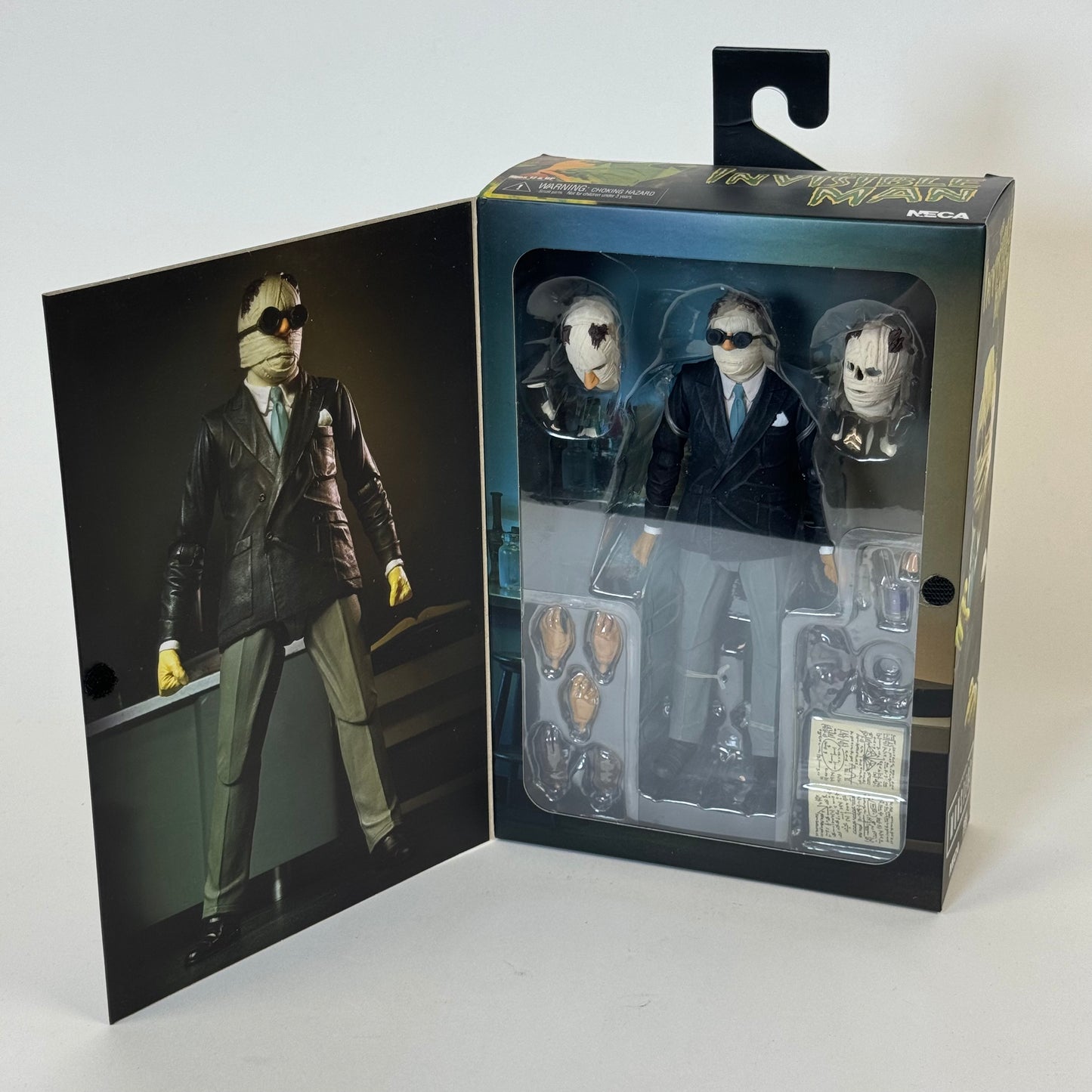 NECA Universal Monsters Ultimate Invisible Man