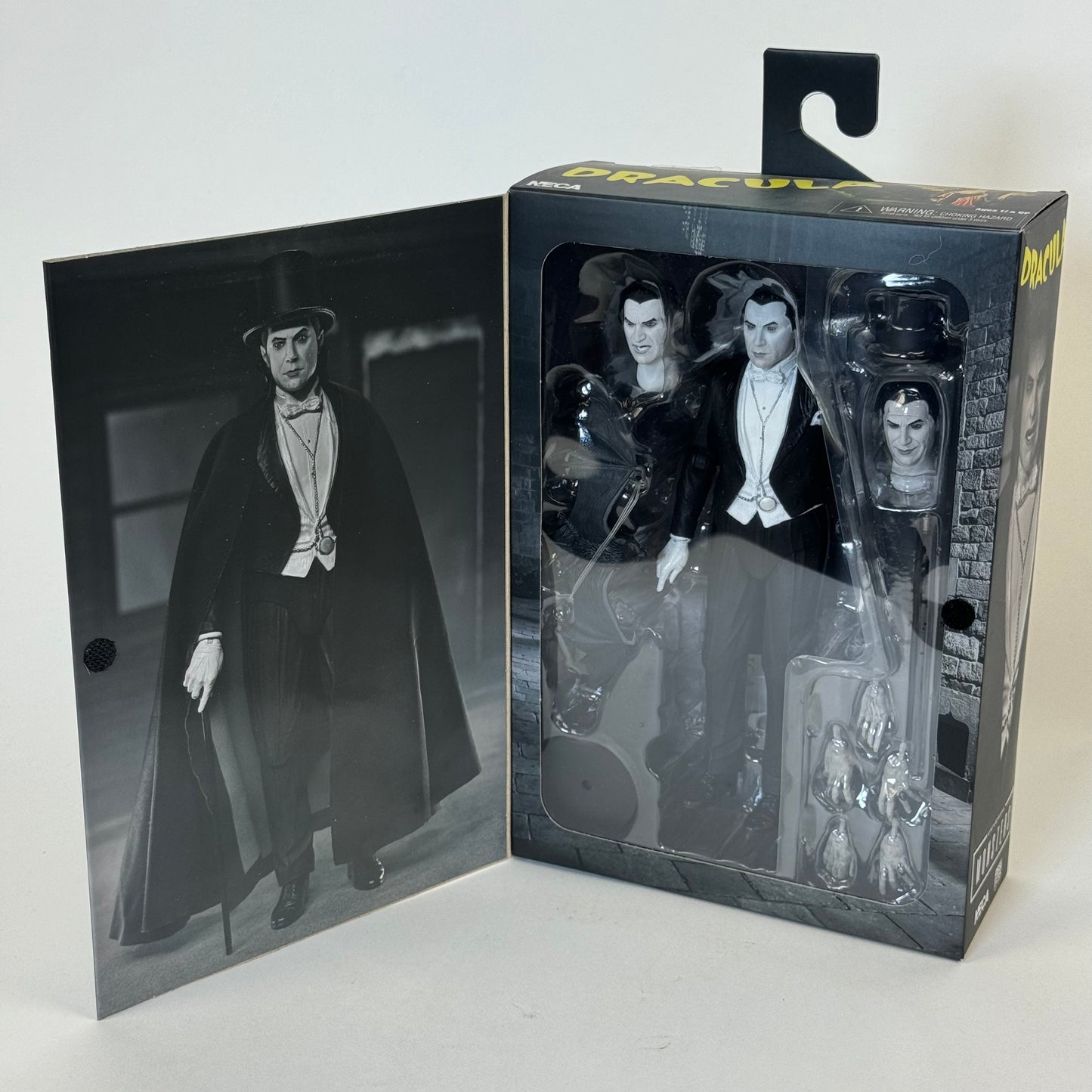 NECA Universal Monsters Ultimate Count Dracula B&W