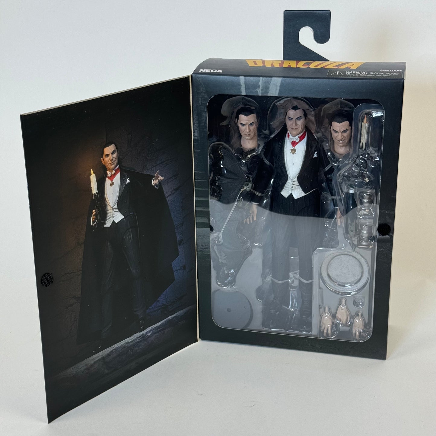 NECA Universal Monsters Ultimate Count Dracula