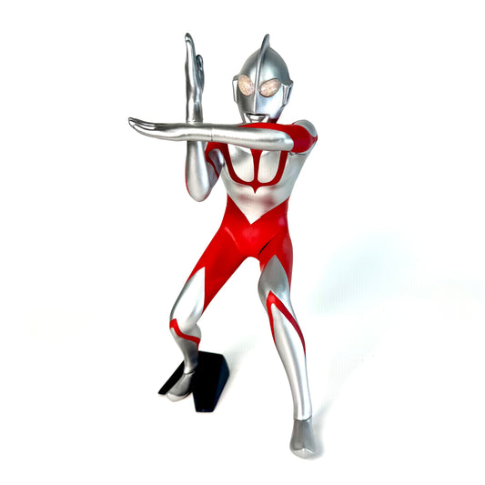 Ultraman (Shin Ultraman) 1/6 Specium Ray Pose